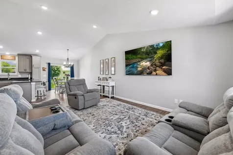 2131 River Bend Trail Mayer MN 55360