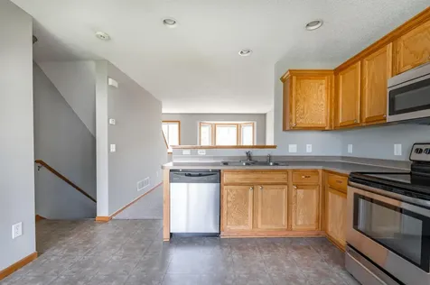 4960 Emmit Drive N Hugo MN 55038
