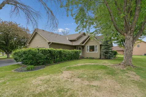 9249 Ashley Terrace Brooklyn Park MN 55443