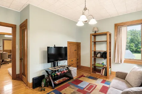 19933 900th Avenue Austin MN 55912