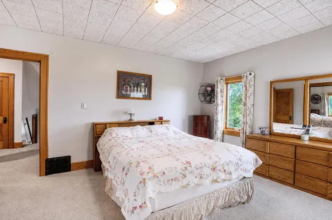 19933 900th Avenue Austin MN 55912