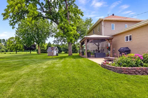 19933 900th Avenue Austin MN 55912
