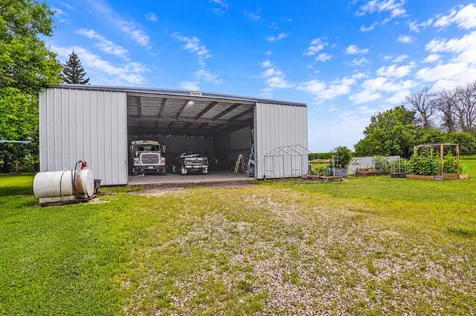 19933 900th Avenue Austin MN 55912