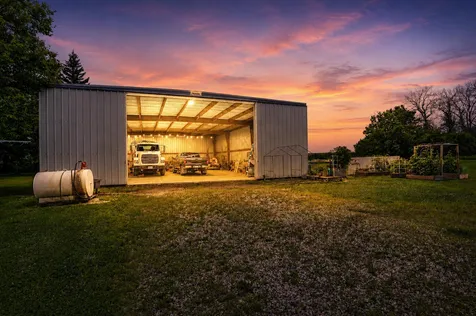 19933 900th Avenue Austin MN 55912