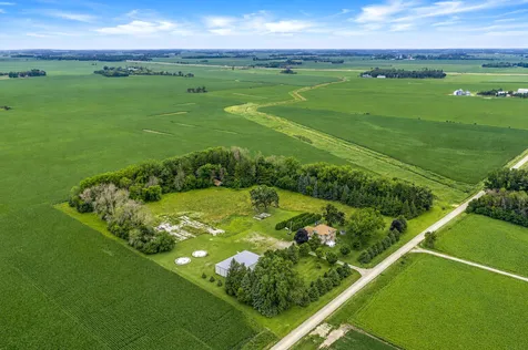 19933 900th Avenue Austin MN 55912