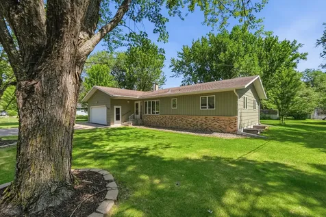 312 S Driftwood Street Royalton MN 56373