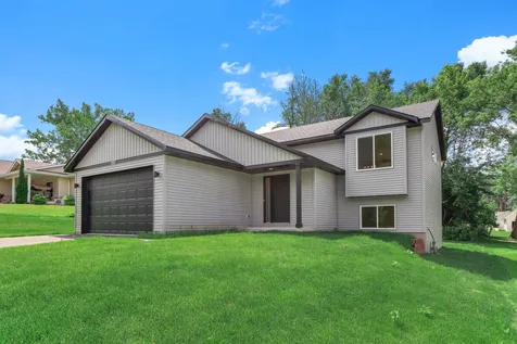 1018 2nd Street SE Faribault MN 55021