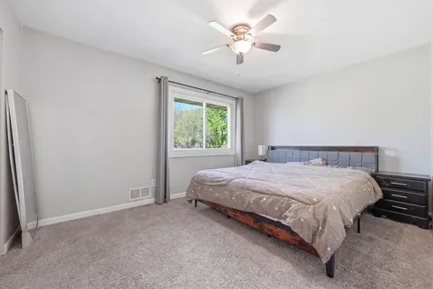 9029 18th Avenue S Bloomington MN 55425
