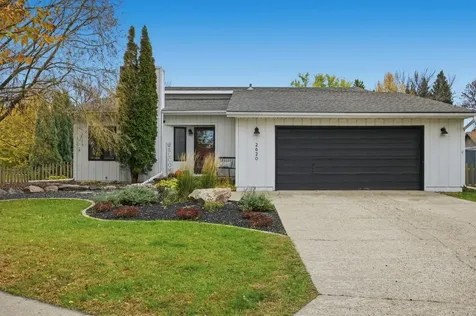 2620 Southgate Drive S Fargo ND 58103