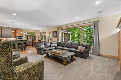 2866 Timberview Trail Chaska MN 55318