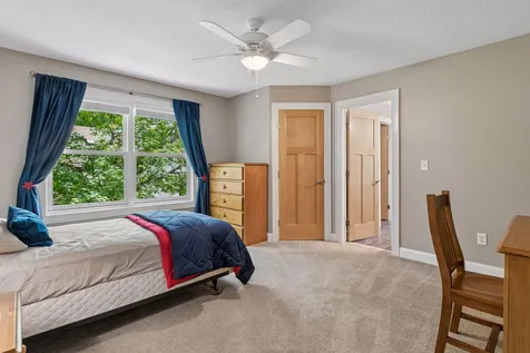 2866 Timberview Trail Chaska MN 55318