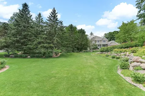 2866 Timberview Trail Chaska MN 55318
