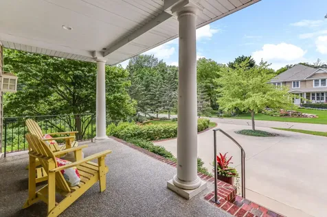 2866 Timberview Trail Chaska MN 55318