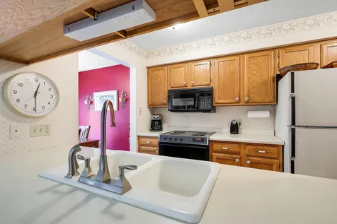 14389 Bedford Drive Eden Prairie MN 55346