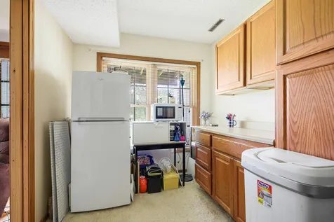 14389 Bedford Drive Eden Prairie MN 55346
