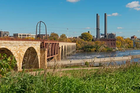 250 Park Avenue Minneapolis MN 55415