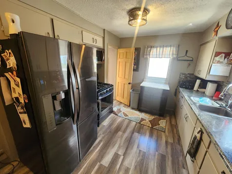 819 2nd Street SW Pipestone MN 56164