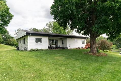 202 Ridgeview Lane S Lanesboro MN 55949