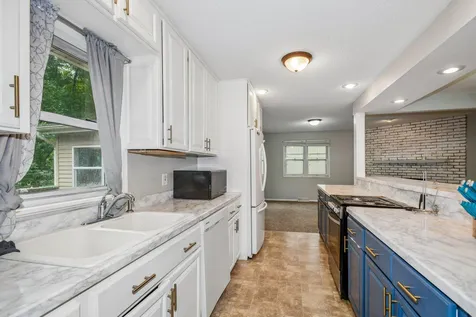 9631 13th Avenue S Bloomington MN 55425