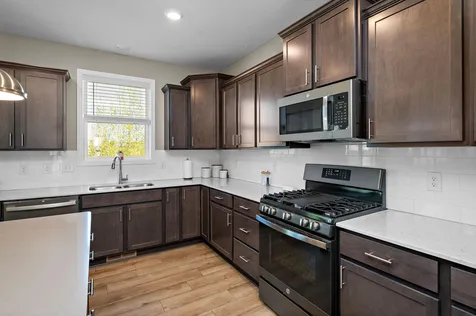 5110 Greenwood Lane Rockford MN 55373
