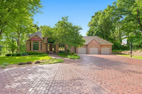 720 Timber Lane Shoreview MN 55126