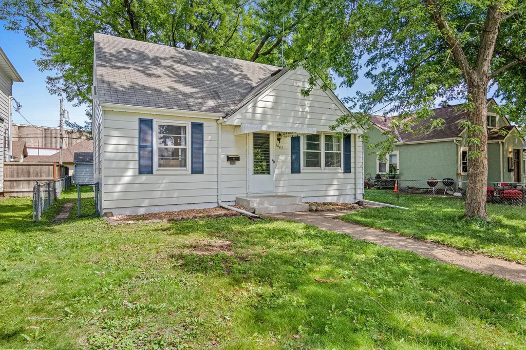 3647 28th Avenue S Minneapolis MN 55406