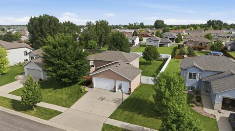 1268 39th Avenue S Moorhead MN 56560
