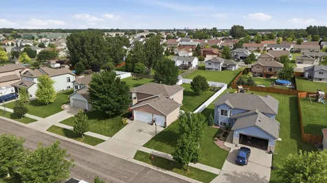 1268 39th Avenue S Moorhead MN 56560
