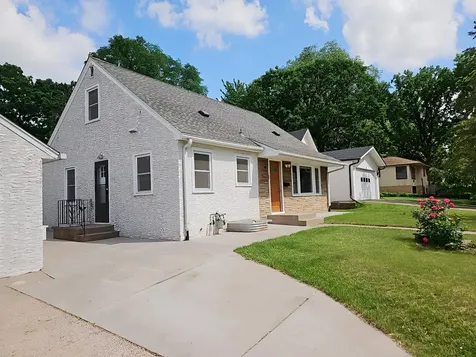4651 6th Street NE Columbia Heights MN 55421