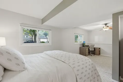 11852 99th Avenue N Maple Grove MN 55369