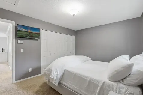 11852 99th Avenue N Maple Grove MN 55369
