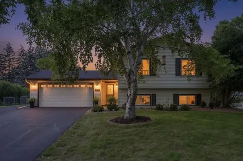 11852 99th Avenue N Maple Grove MN 55369