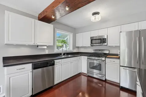 11852 99th Avenue N Maple Grove MN 55369