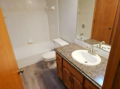 7613 Fairfield Road Brooklyn Park MN 55444