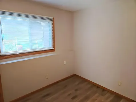7613 Fairfield Road Brooklyn Park MN 55444