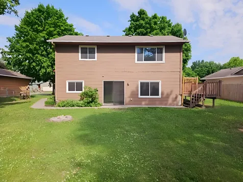7613 Fairfield Road Brooklyn Park MN 55444