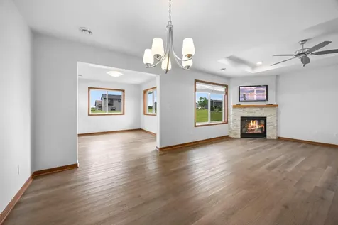 885 Tall Grass Court Wanamingo MN 55983