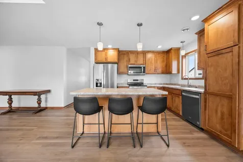 885 Tall Grass Court Wanamingo MN 55983