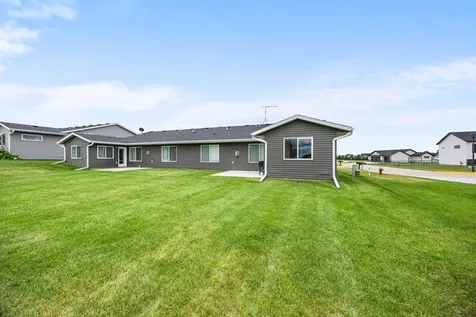 885 Tall Grass Court Wanamingo MN 55983