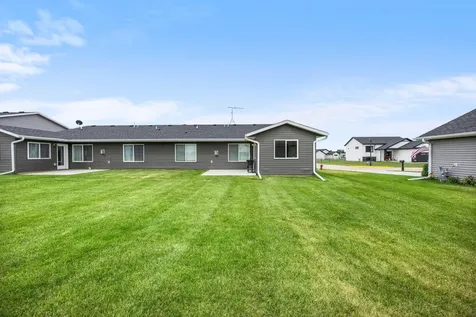 885 Tall Grass Court Wanamingo MN 55983