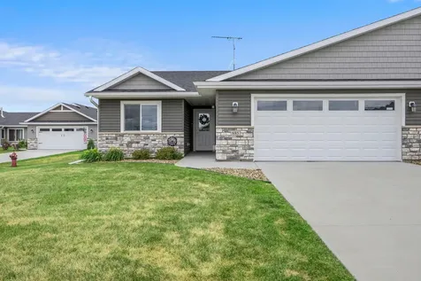 885 Tall Grass Court Wanamingo MN 55983