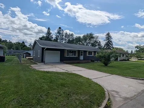 215 Madison Avenue SW Wadena MN 56482