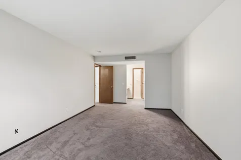 4120 Parklawn Avenue Edina MN 55435