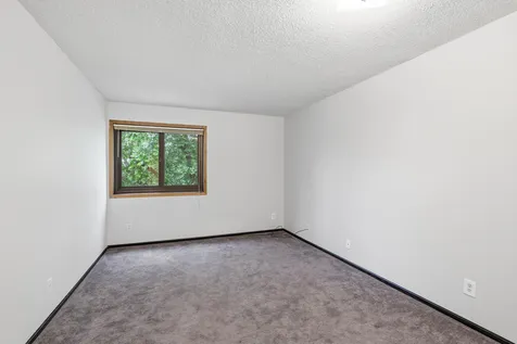 4120 Parklawn Avenue Edina MN 55435