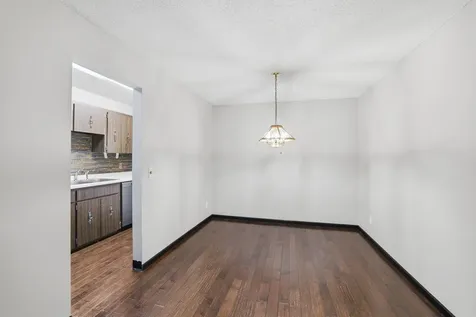 4120 Parklawn Avenue Edina MN 55435
