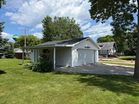411 16th Street S Benson MN 56215