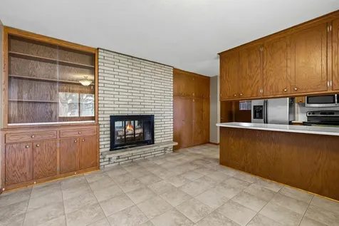 5310 Credit River Road SE Prior Lake MN 55372