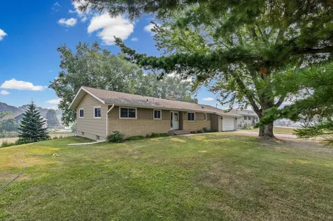 5310 Credit River Road SE Prior Lake MN 55372