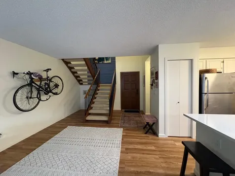 1372 Carling Drive Saint Paul MN 55108