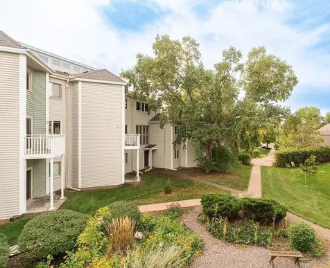 1372 Carling Drive Saint Paul MN 55108